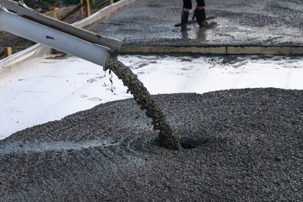 Best Concrete Driveway Installation in Bernie, MO